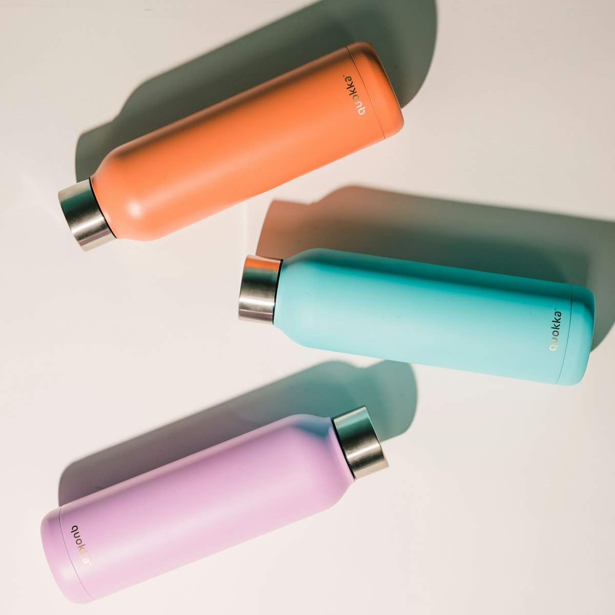 Insulated steel water bottles