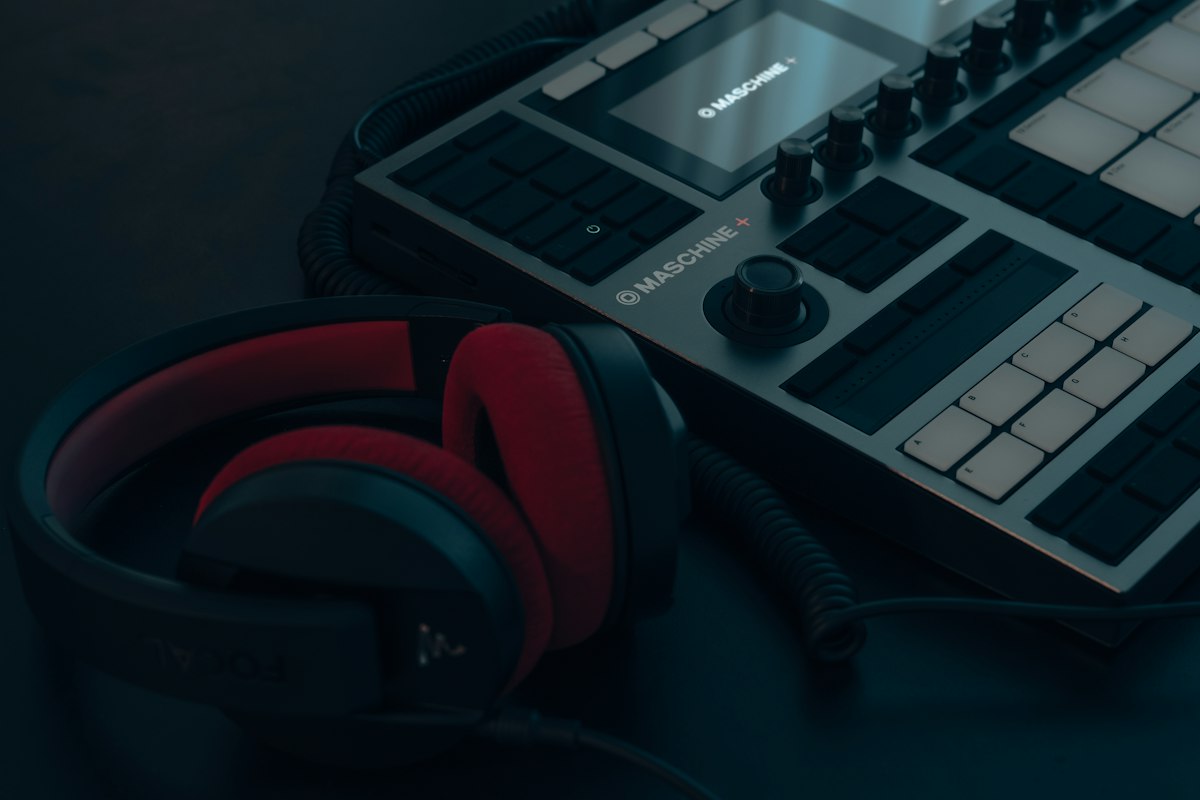 Wireless headphones